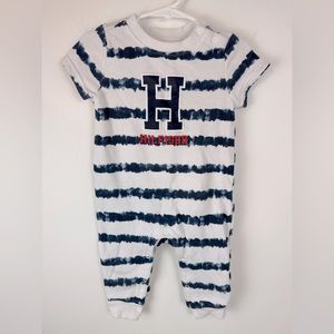 TOMMY HILFIGER White & Navy Baby Boys One Piece Romper | Size 12 Months